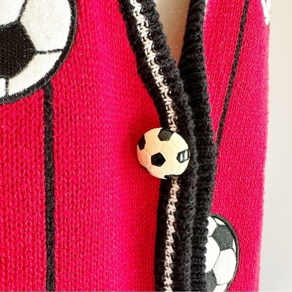Vintage Mandal Bay Soccer Mom Novelty Button Red V-Neck Knit Sweater Vest Large - Picture 5 of 15